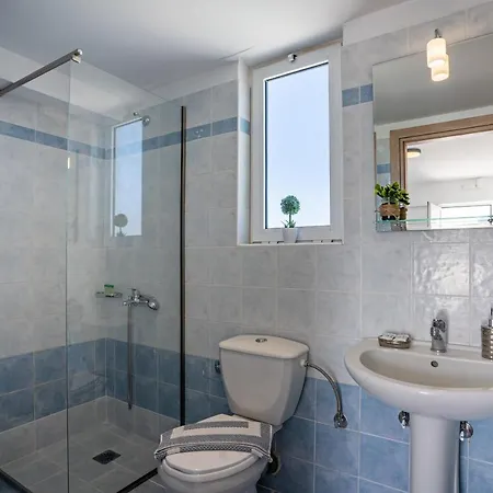 Azure Seaside Apts Rethymno