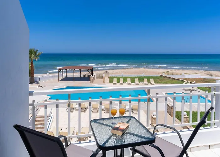 Azure Seaside Apts *