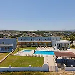 Azure Seaside Apts Retimno