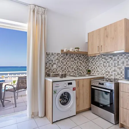 Daire Azure Seaside Apts