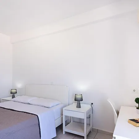 Daire Azure Seaside Apts Resmo