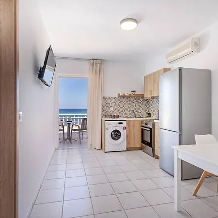 Azure Seaside Apts Διαμέρισμα