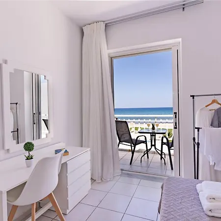 Azure Seaside Apts Ρέθυμνο