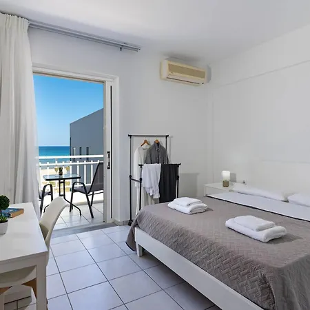 Azure Seaside Apts *