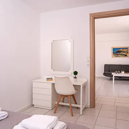 Διαμέρισμα Azure Seaside Apts *