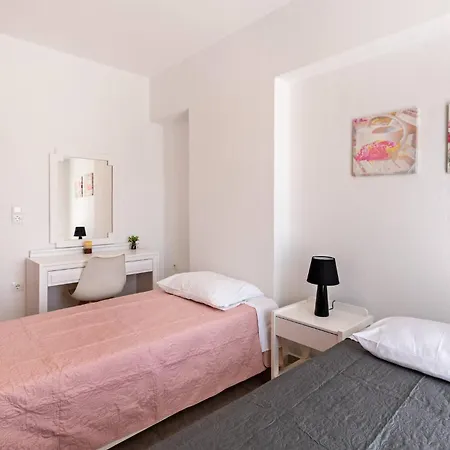 Διαμέρισμα Azure Seaside Apts