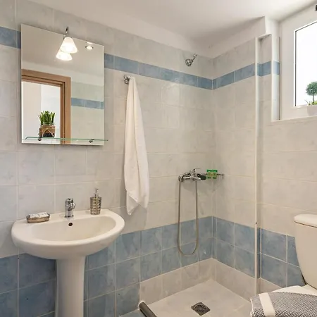 Apartamento Azure Seaside Apts *