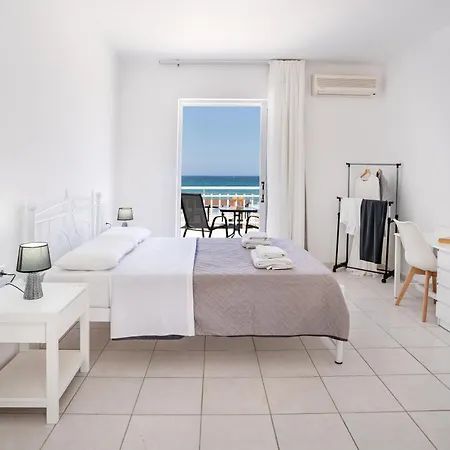 Azure Seaside Apts Apartamento Rétino