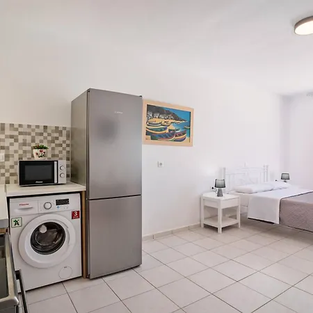 Azure Seaside Apts *