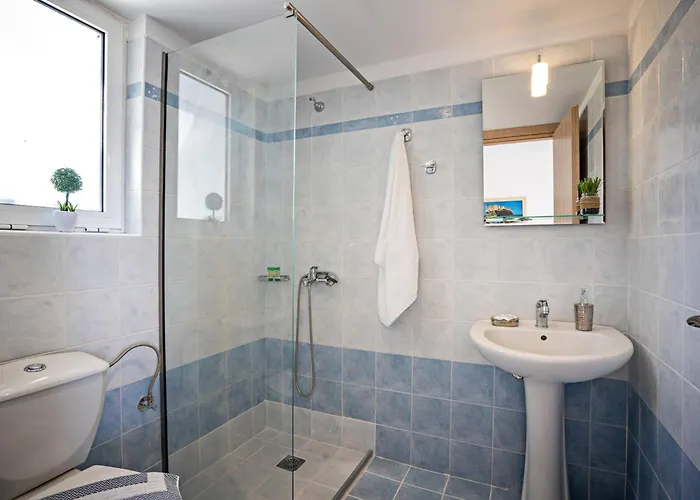 Azure Seaside Apts Διαμέρισμα *