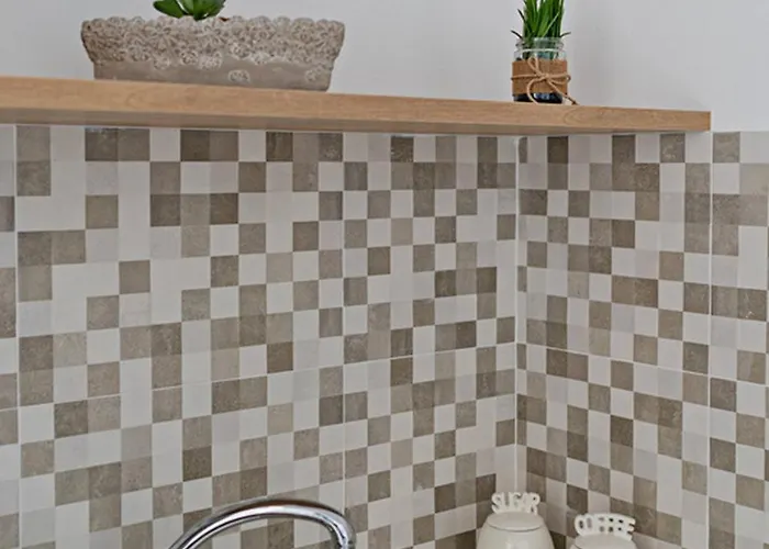 Azure Seaside Apts * Rethymno (Crete)