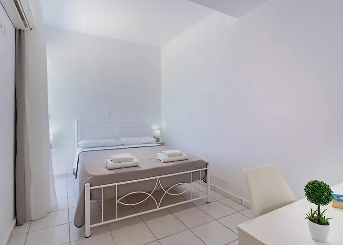 Apartment Azure Seaside Apts Rethymno (Crete)